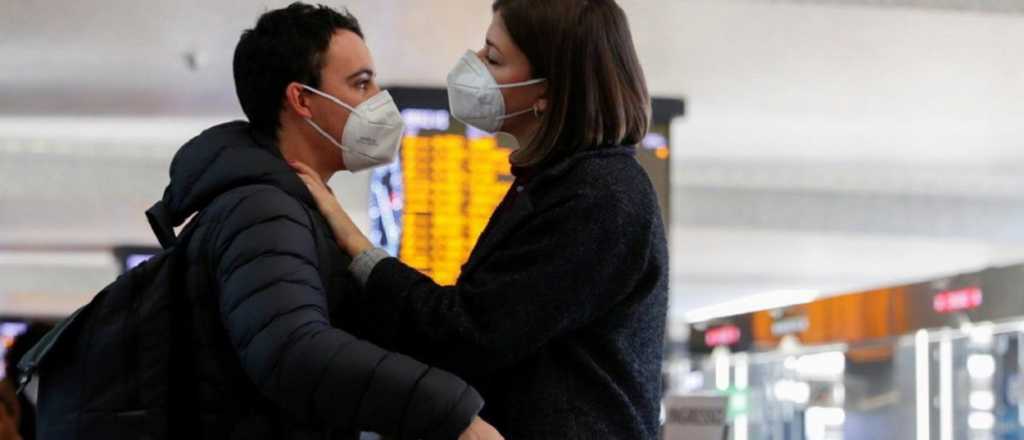 La inmunidad de los que contrajeron covid podr&iacute;a durar 8 meses