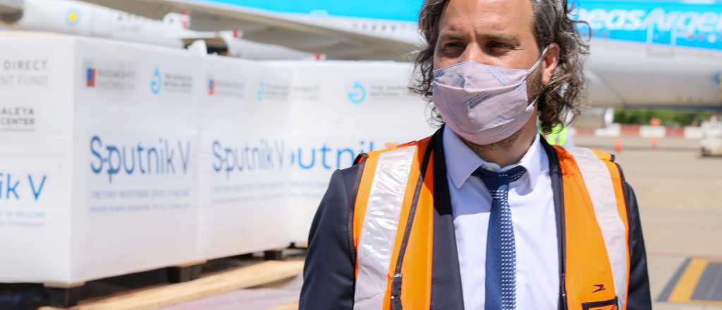 Para Cafiero "el vacunatorio VIP es un invento de los periodistas"