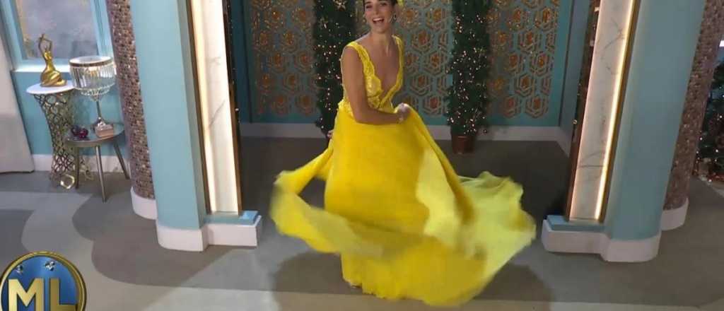 "Hoy mostramos todo": Juanita se levantó el vestido y cumplió