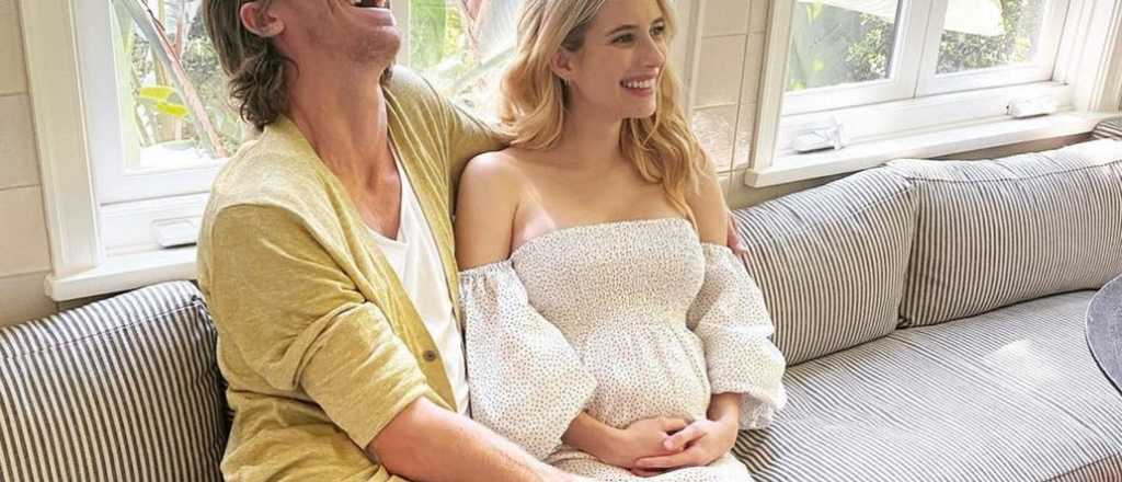 La primera foto de Emma Roberts con su bebé