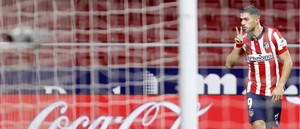 En Barcelona se quieren matar: lo dejaron ir y es goleador en Espa&ntilde;a