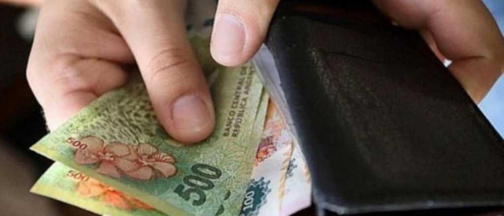 Los salarios siguen muy por detrás de la inflación interanual