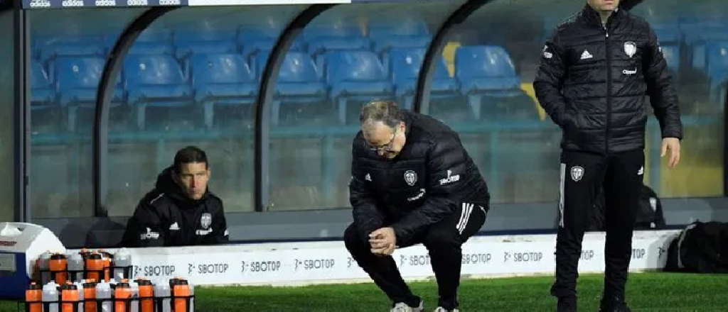 Perdi&oacute; Leeds: el insulto "argentino" de Bamford y el blooper de Bielsa