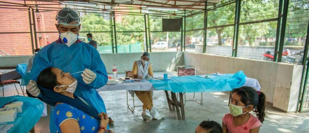 India aprobó el uso de las vacunas de AstraZeneca y Covaxin