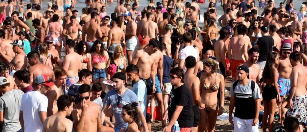 El Gobierno alert&oacute; sobre un "aumento acelerado" de contagios en j&oacute;venes