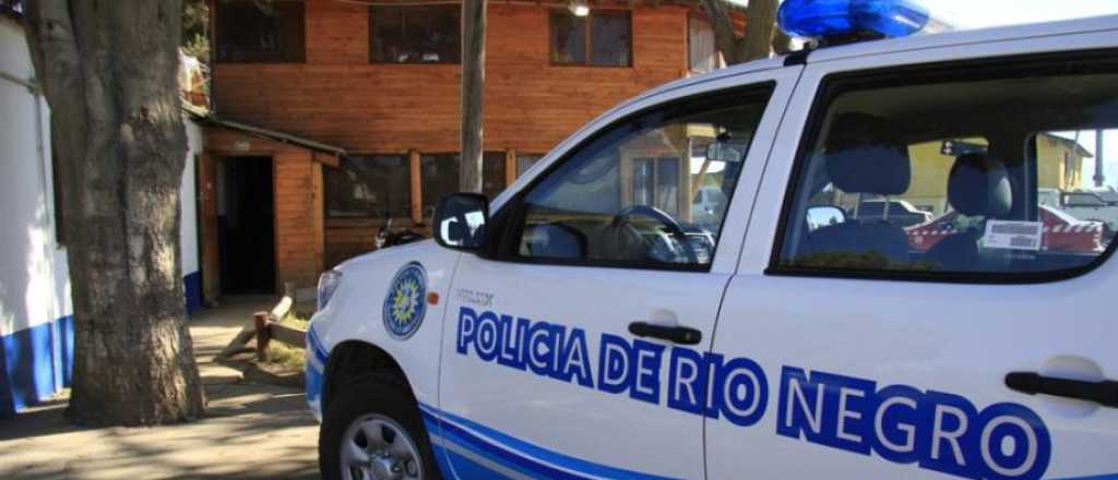 Detienen a un comisario acusado de violar a una agente en Bariloche
