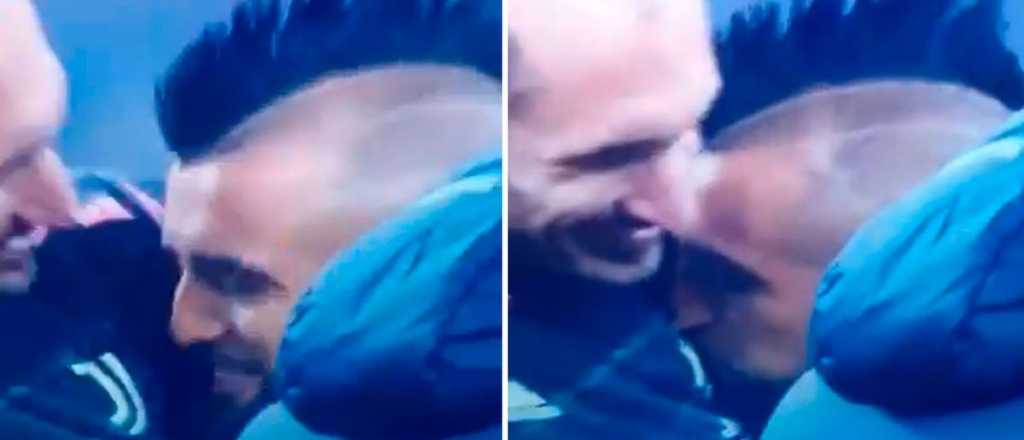 La explicaci&oacute;n que dio Arturo Vidal por su beso que nadie le creer&aacute;