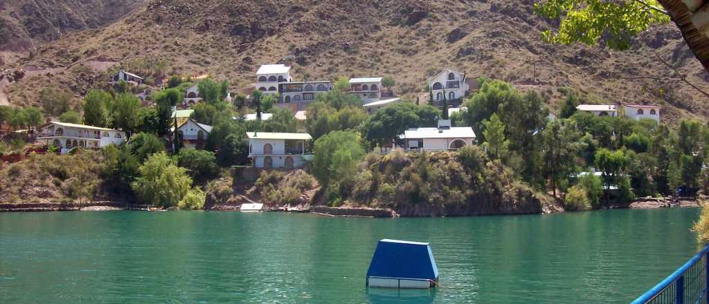 Un joven murió en Los Reyunos al chocar con su moto de agua