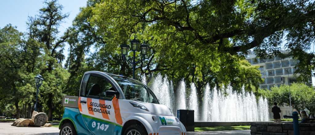 La Ciudad sum&oacute; cuatro autos el&eacute;ctricos a la flota de veh&iacute;culos de Seguridad 