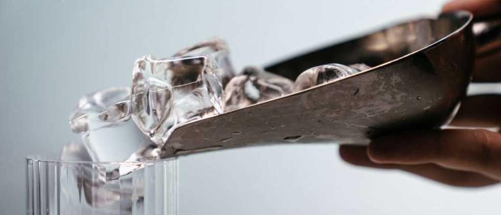 Les cobraron hasta el hielo en una parrilla de Córdoba