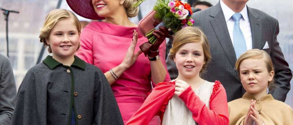 Amalia, la hija de M&aacute;xima, marca el estilo de las reinas del futuro