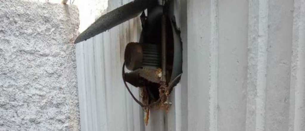 Afirman que una pancher&iacute;a hizo un agujero en una escuela en Ciudad