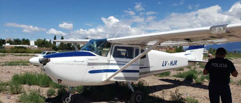 Aterrizaje forzoso de una avioneta en Maipú: todos ilesos