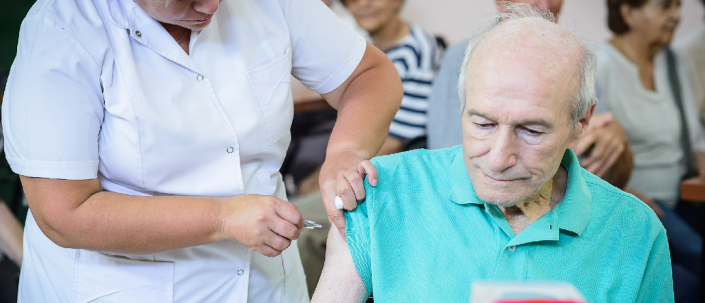 Ciudad brinda ayuda para tramitar el turno para la Vacunación
