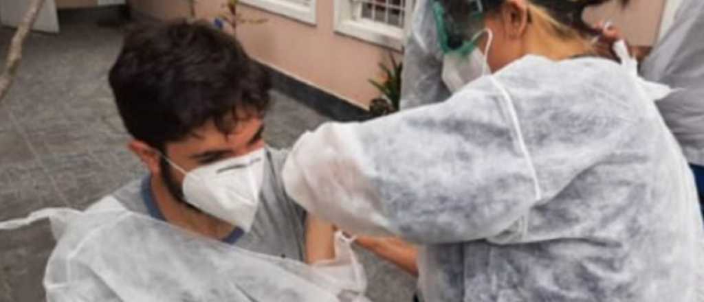 Sigue la polémica por los vacunados VIP de La Cámpora