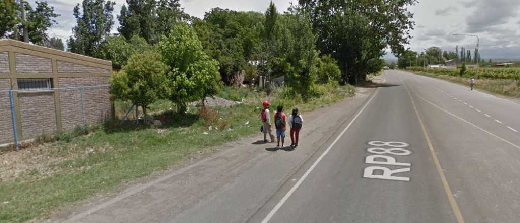 Una pareja de jóvenes volcó en Tupungato y ambos están grave