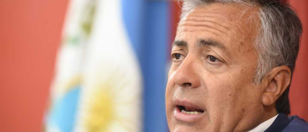 Cornejo dijo que "se perdieron" 80 mil dosis y apunt&oacute; al Gobierno