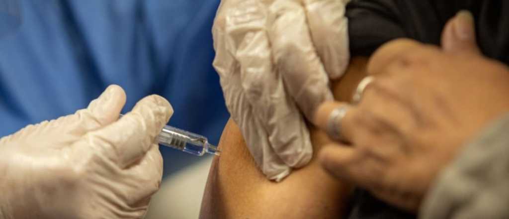 Es falso que Mendoza ya inscribe para vacunar a mayores de 60 años