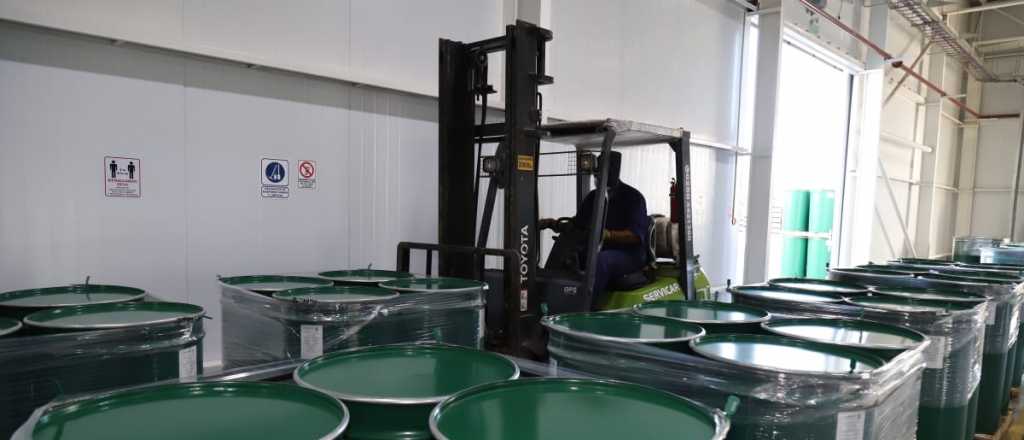 La primera carga de pulpa de durazno de San Rafael est&aacute; en camino a Brasil