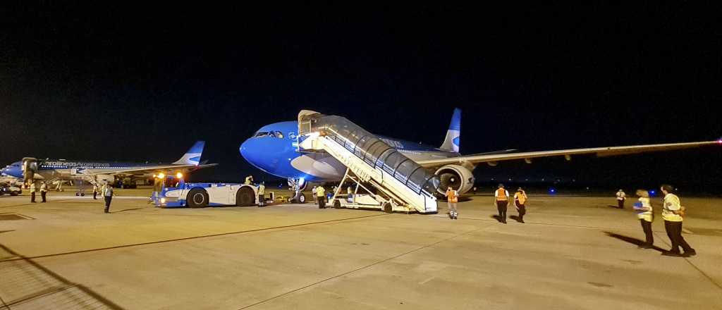 Partieron dos nuevos vuelos a Rusia para traer m&aacute;s vacunas