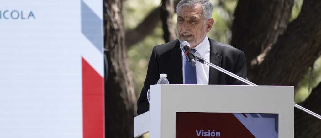 Zuccardi pidi&oacute; una baja en las retenciones de vino y mosto