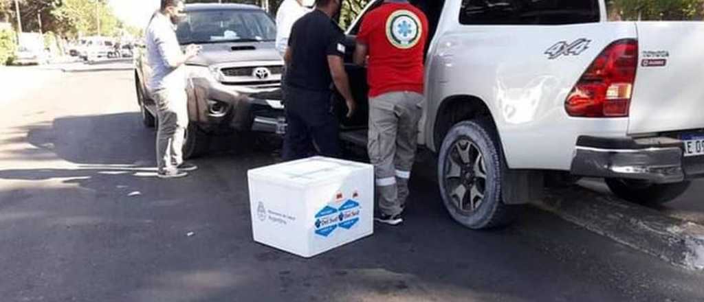 El ministro de Salud de Corrientes chocó: tenía vacunas en su camioneta