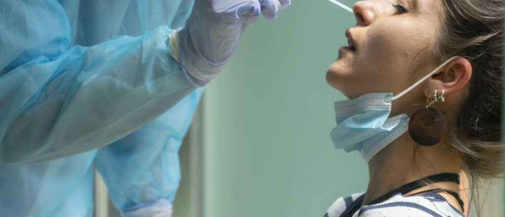 El test rápido para detectar el Covid ya se puede comprar en farmacias