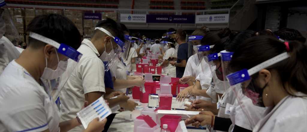 Mendoza registr&oacute; 163 casos de covid y 2 fallecidos 