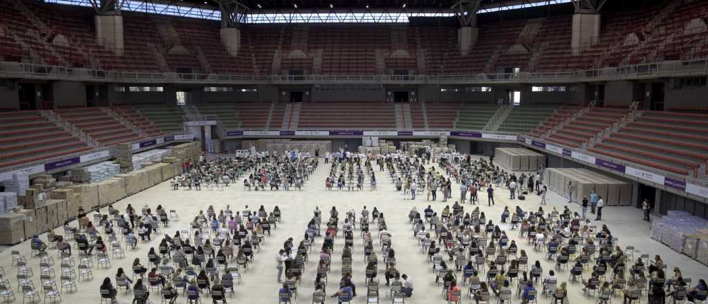 Pausarán entrega de turnos por falta de vacunas en Mendoza