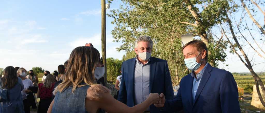 Suarez a las bodegas: "No tendremos &eacute;xito si no nos acompa&ntilde;an"