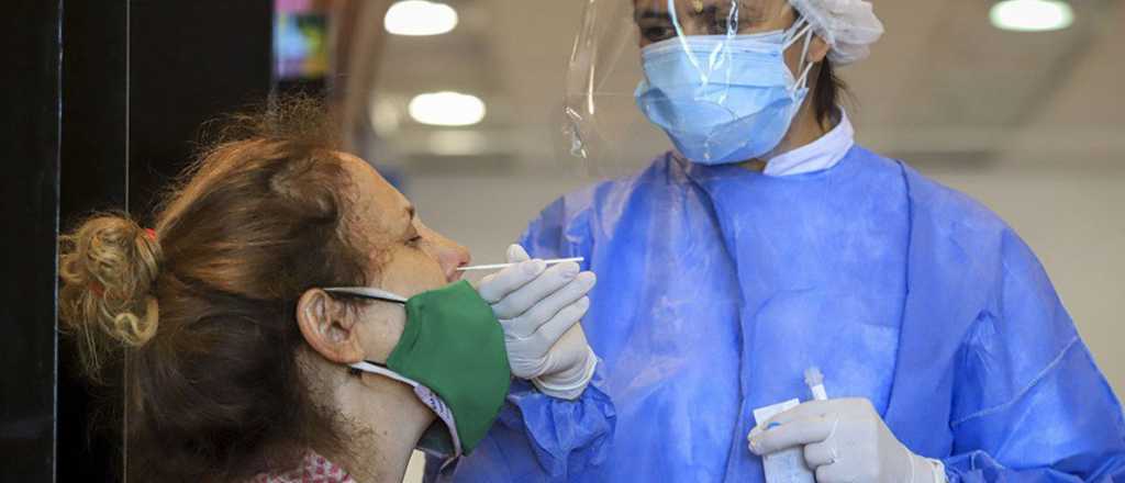 Más de 1.100 nuevos casos de coronavirus en Mendoza
