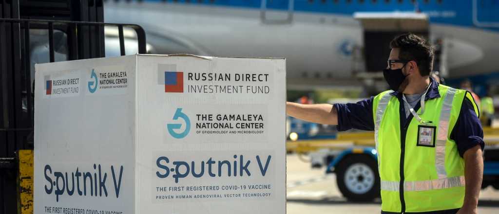 Llegan a Mendoza 15.000 dosis de la Sputnik V para mayores de 70 años