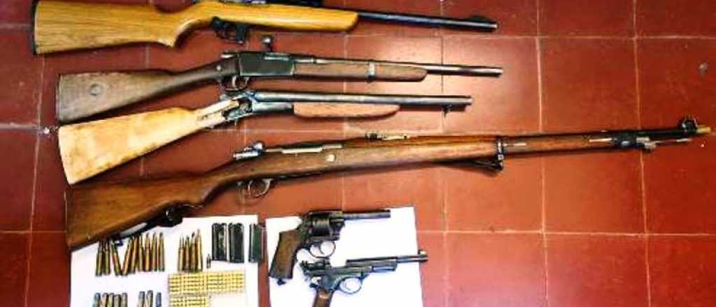 Un agricultor tenía un arsenal de armas en su casa, en Tupungato