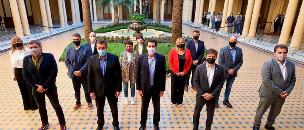 Oposición y oficialismo acordarían postergar las PASO