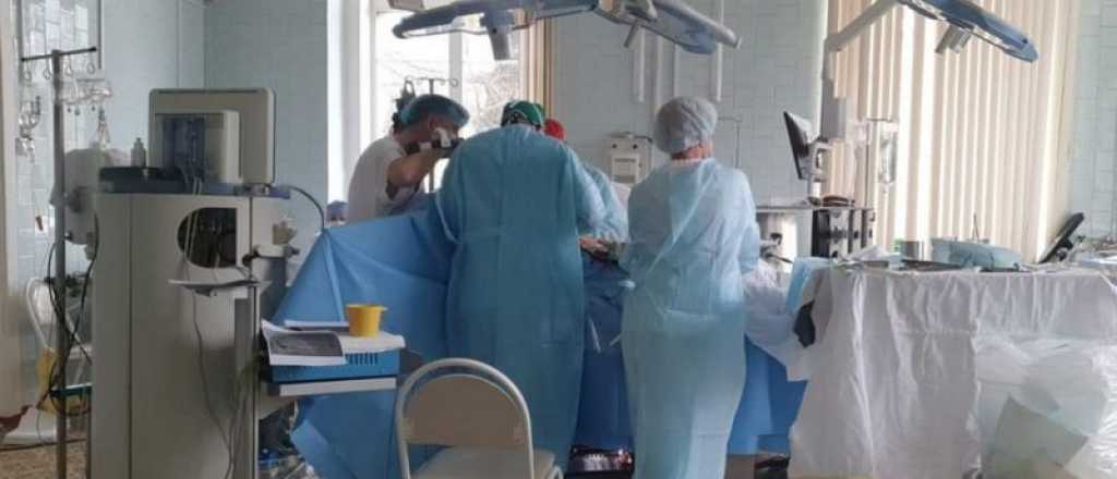 Lo operaron del coraz&oacute;n mientras se incendiaba el hospital