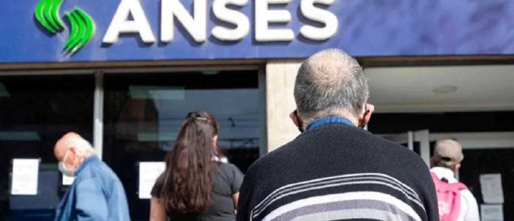 ANSES prepara un aumento para jubilados: cuándo lo cobrarán