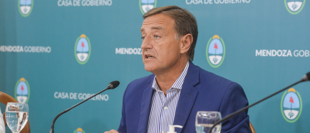 Suarez le peg&oacute; al Gobierno nacional por la cantidad de vacunas compradas