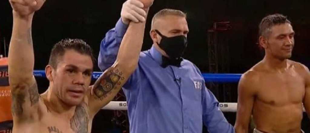 "Cot&oacute;n" Reveco volvi&oacute; a pelear luego de tres a&ntilde;os