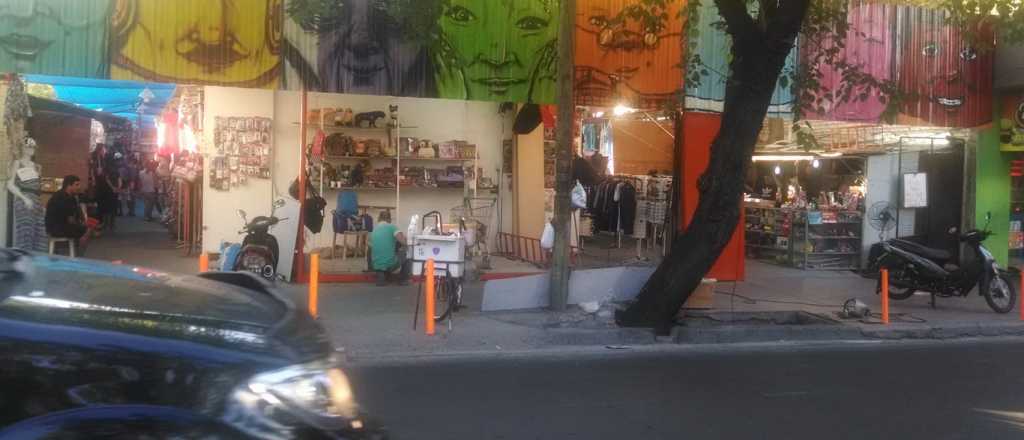 La pequeña “mafia” municipal que maneja el persa del Central