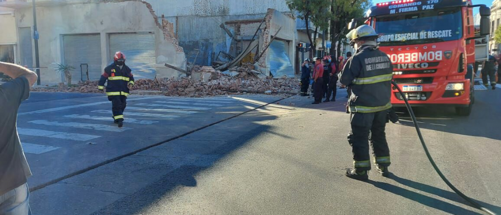 Video: se derrumbó una construcción en Buenos Aires