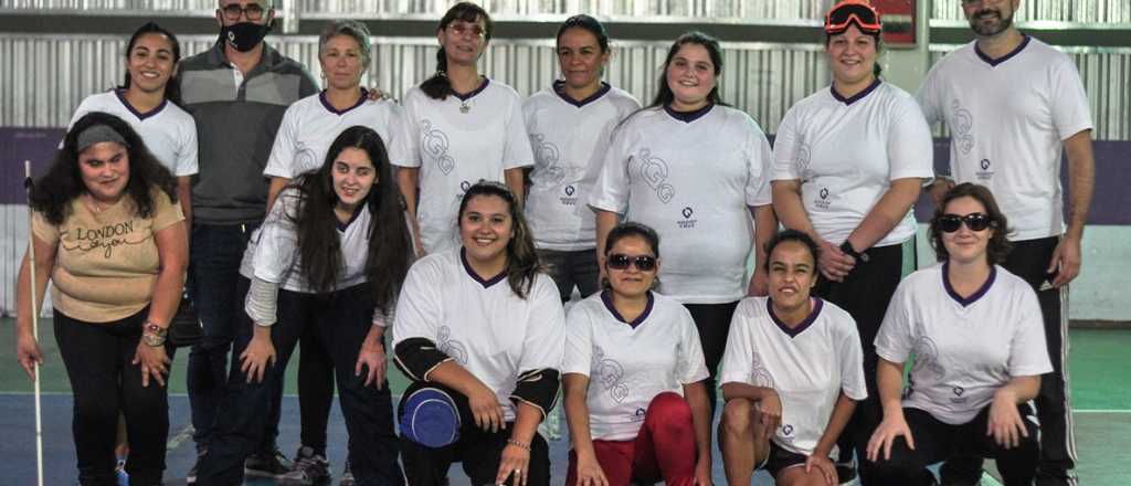 Las Valkirias, primer equipo de f&uacute;tbol para mujeres no videntes de Mendoza