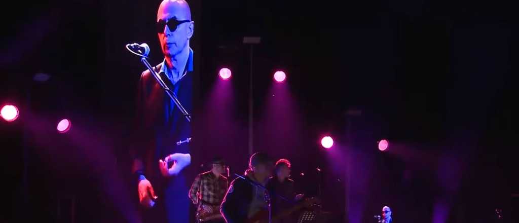 La reaparici&oacute;n del Indio en el recital de su banda v&iacute;a streaming