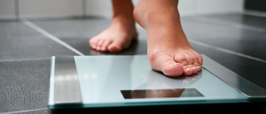 C&oacute;mo saber si ten&eacute;s obesidad y calificas para la vacuna