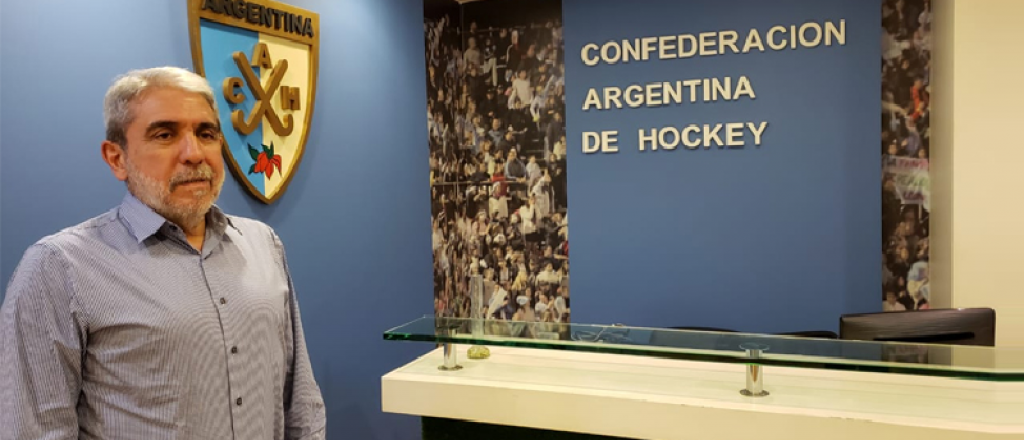 Aníbal Fernández fue elegido presidente de la Confederación de Hockey