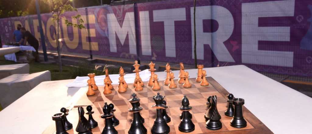 Torneo de ajedrez para aficionados en Godoy Cruz
