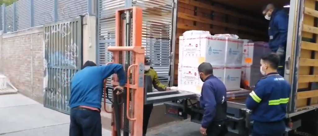 Mendoza recibir&aacute; unas 10 mil dosis del componente 2 de Sputnik V