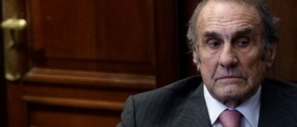 La política local y nacional despide a Carlos Reutemann