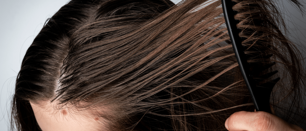 El truco para aparentar un pelo limpio sin usar shamp&uacute; en seco