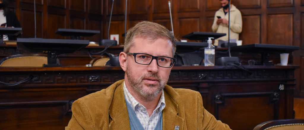 Guillermo Mosso: "Hoy no hay lugar para terceras opciones"