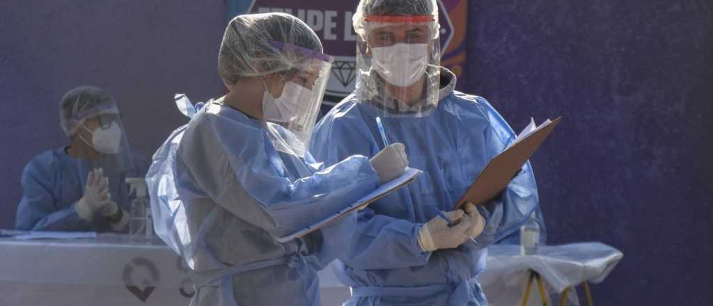 Testeos y controles en los barrios de Godoy Cruz